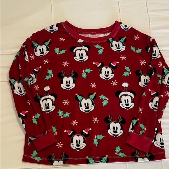 Disney Red Mickey Mouse Holiday Plush Pajamas - Picture 2 of 12